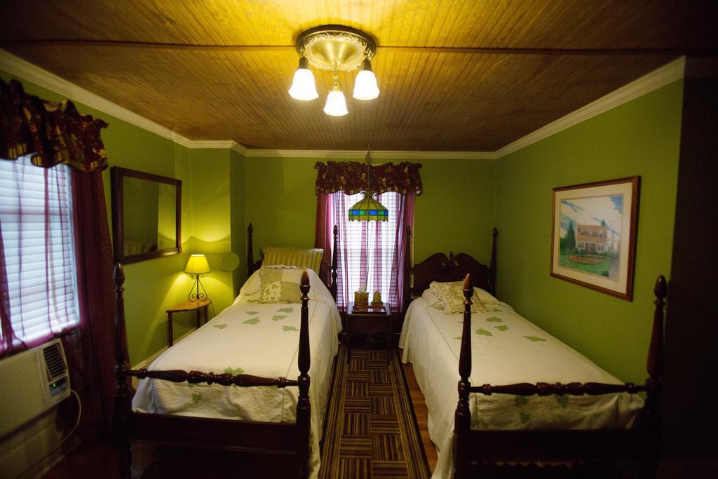 Bees B & B-V Mount Airy Exterior foto